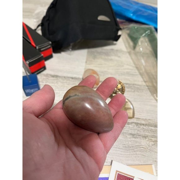 Assorted gifts - Picture 6 of 14